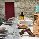 Exclusive Guest Wing Of 14Th-Century Manor With Pool & Panoramic Views * Auradou