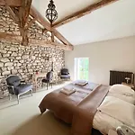 Exclusive Guest Wing Of 14Th-Century Manor With Pool & Panoramic Views Prázdninový dům Auradou