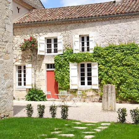 Exclusive Guest Wing Of 14Th-Century Manor With Pool & Panoramic Views * Auradou
