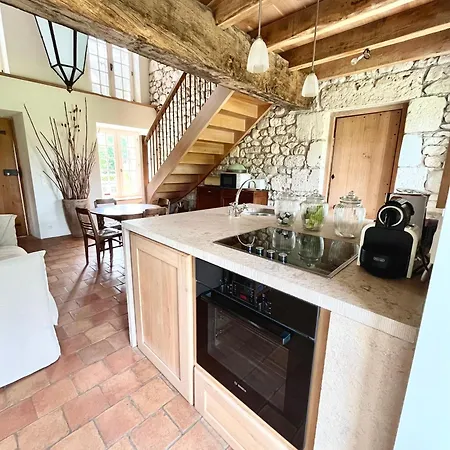Landhuis, Oneindig Uitzicht, 30ha Land, Prive Zwembad בית נופש *